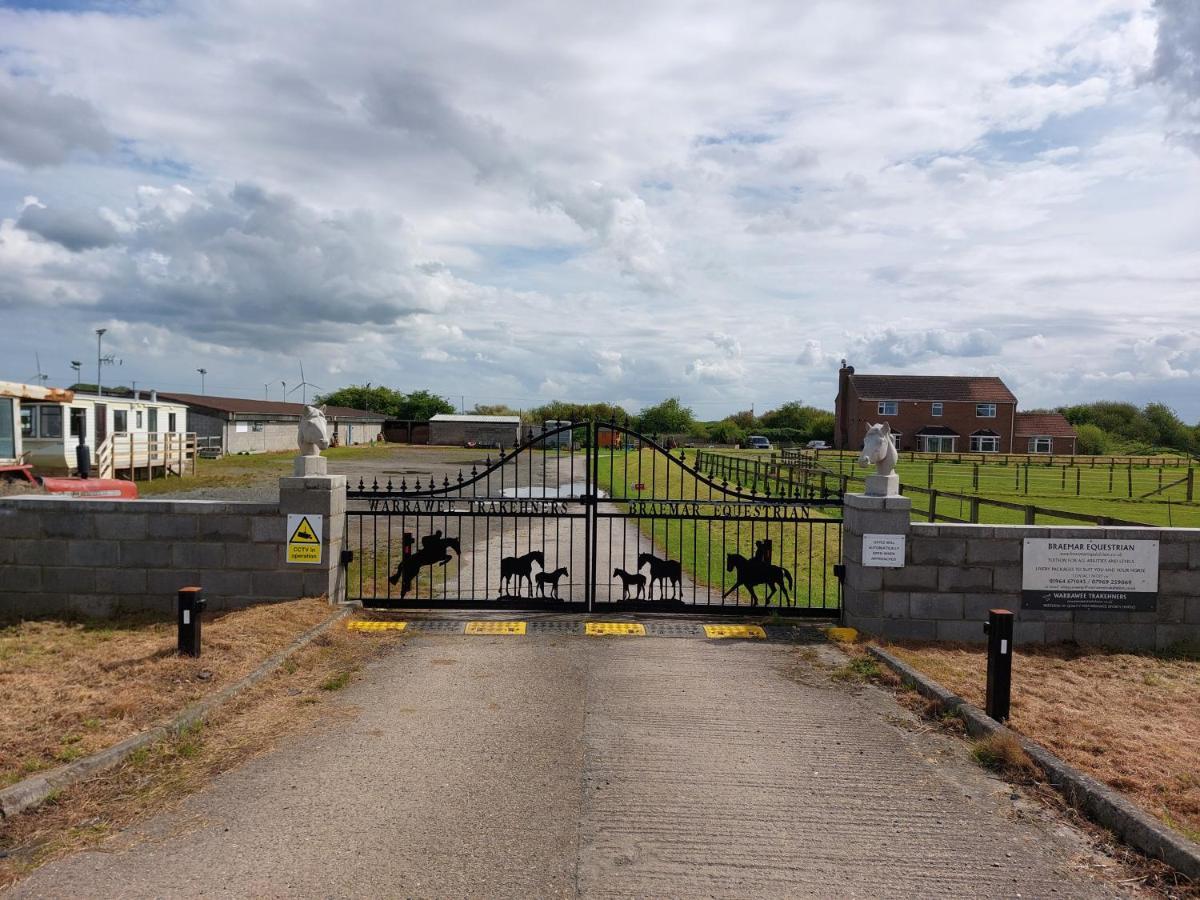 Braemar Equestrian, East Riding Of Yorkshire Hotel Burton Pidsea ภายนอก รูปภาพ